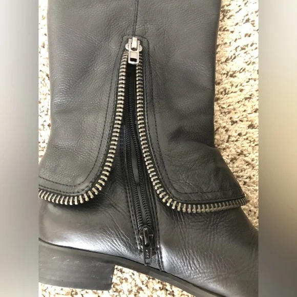 🎉 Leather Boots 🎉 - Picture 8 of 13